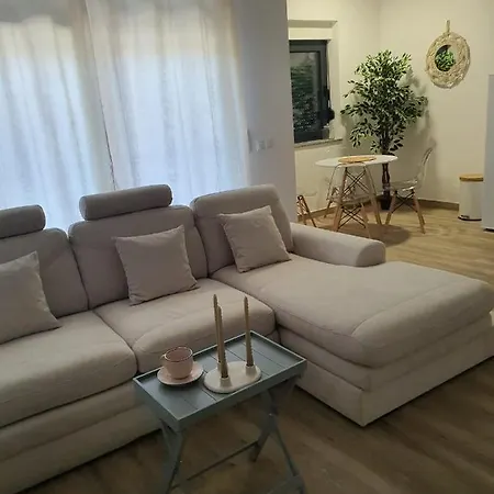 Apartman Simon-Centar Nova Gradiska Exterior photo